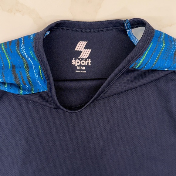 Kids Blue Rashguard with Wave Pattern Sleeves - Picture 3 of 4